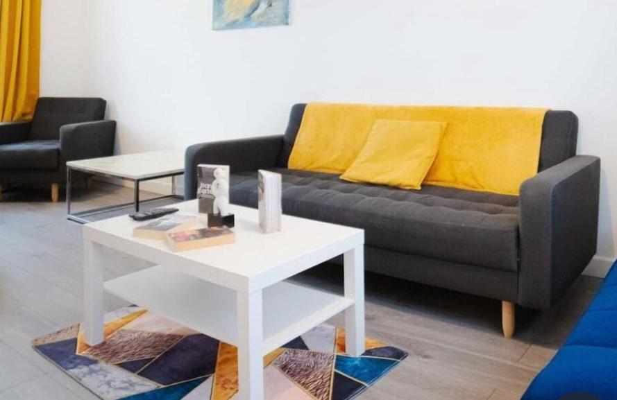 Ferienhaus Coolfin House - 3 Bedroom Near Excel & Custom House Station *