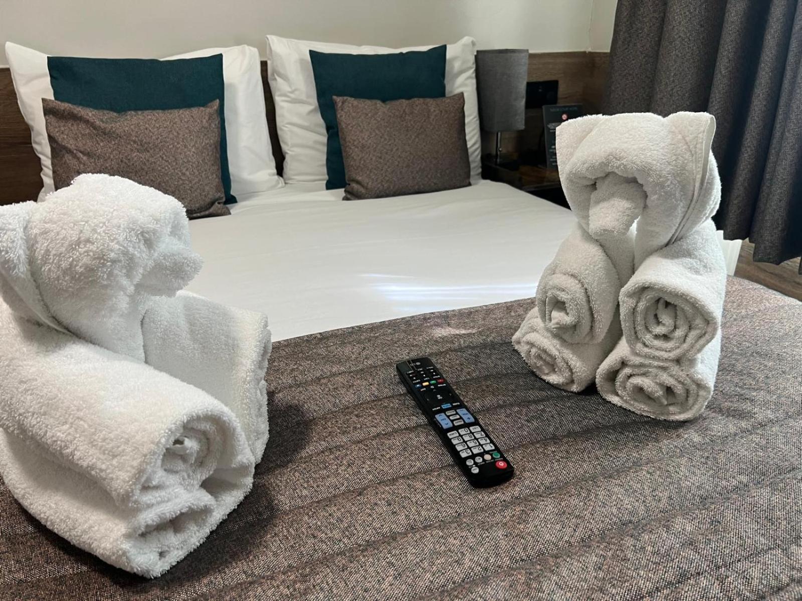 Tudor Court 3* Londen