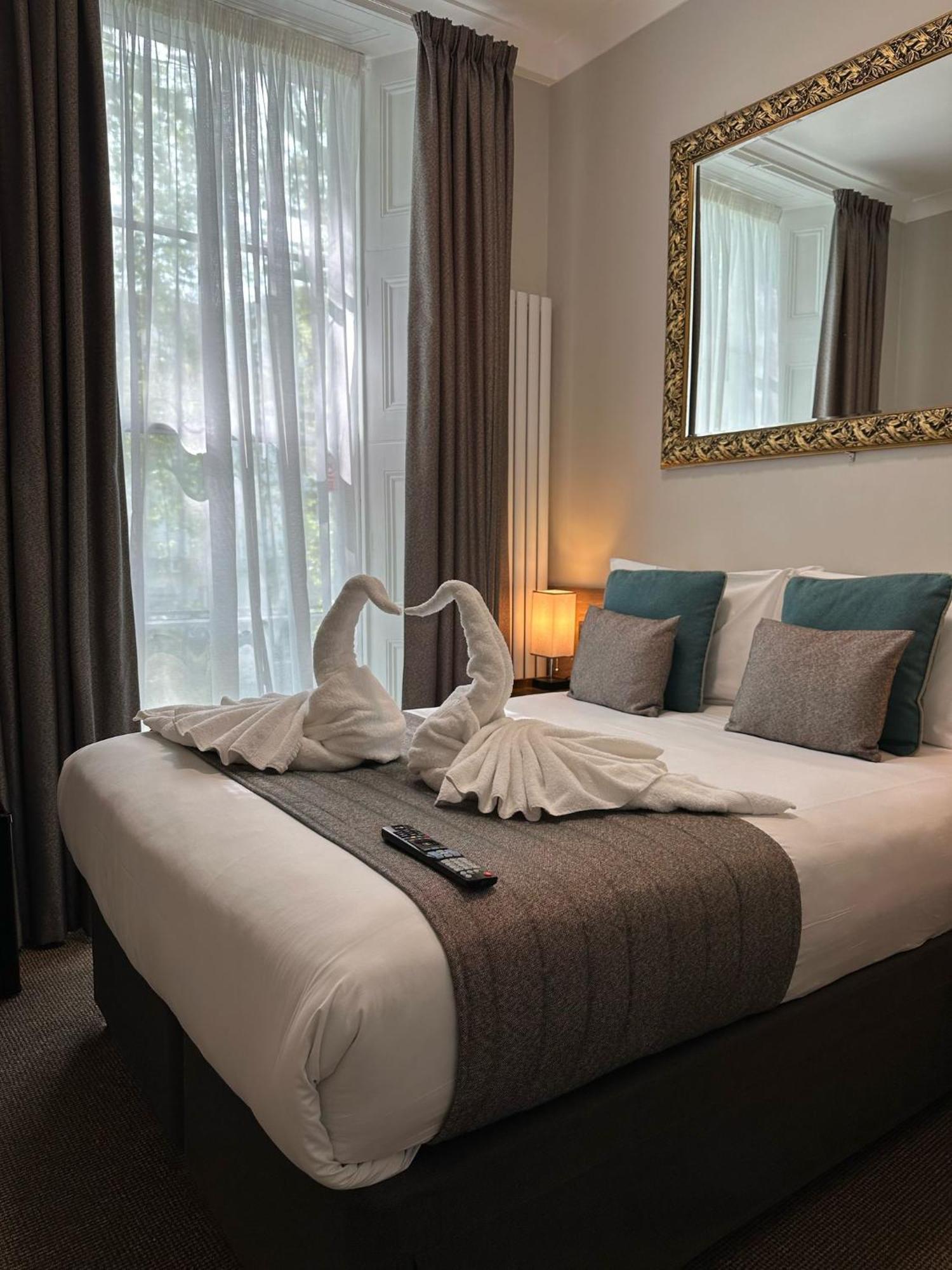Tudor Court Hotel