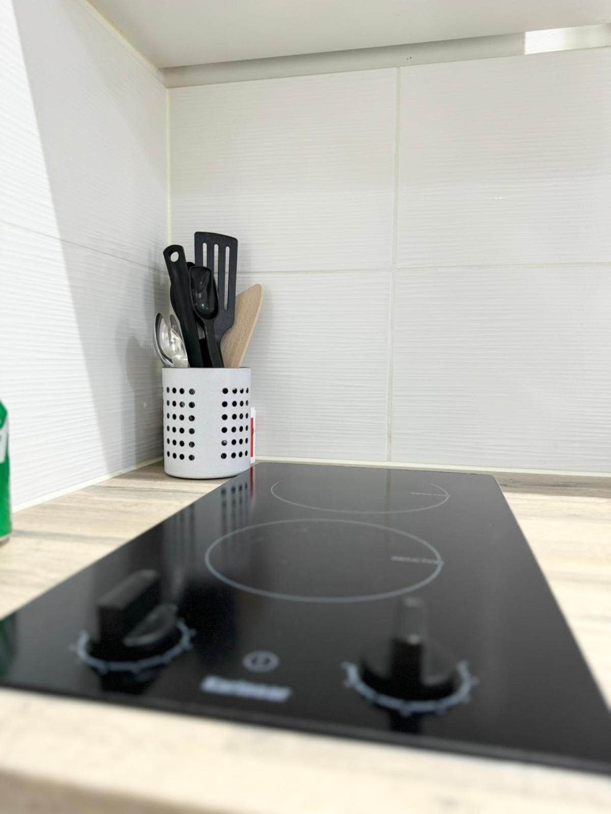 Light & Lamp, En-suite Studio, In Woolwich