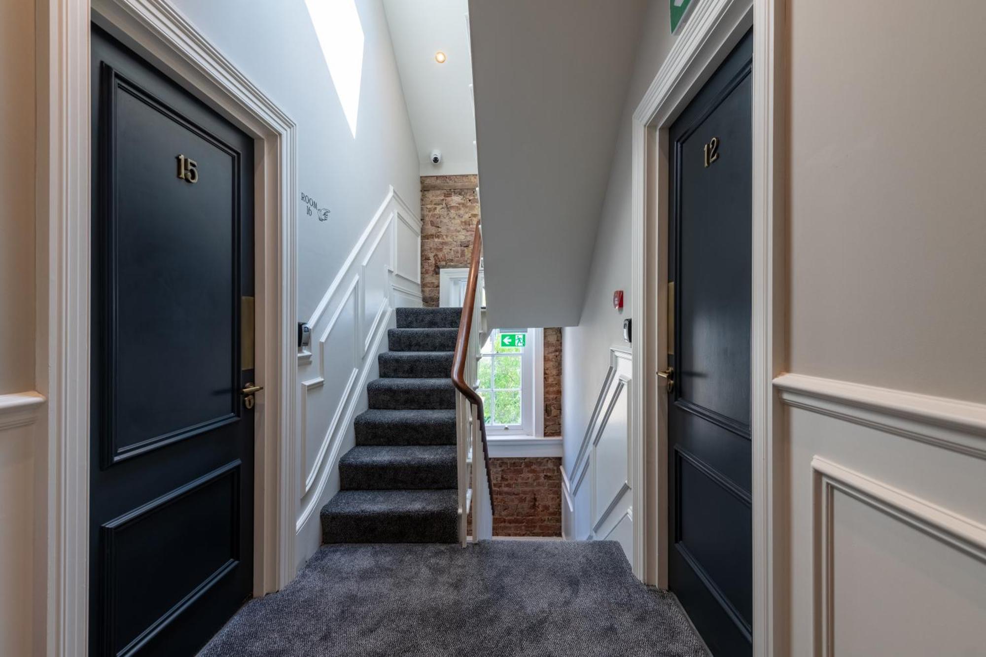 The Crown Pub & Guest house London