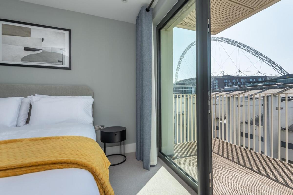 Apartment Stunning With Private Terrace London