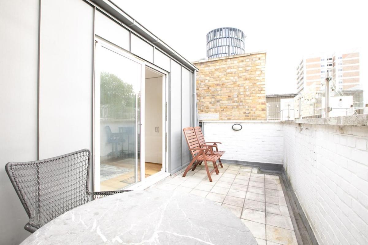Shoreditch 3 Bedroom Large Lr 2 Balconies Apartment London