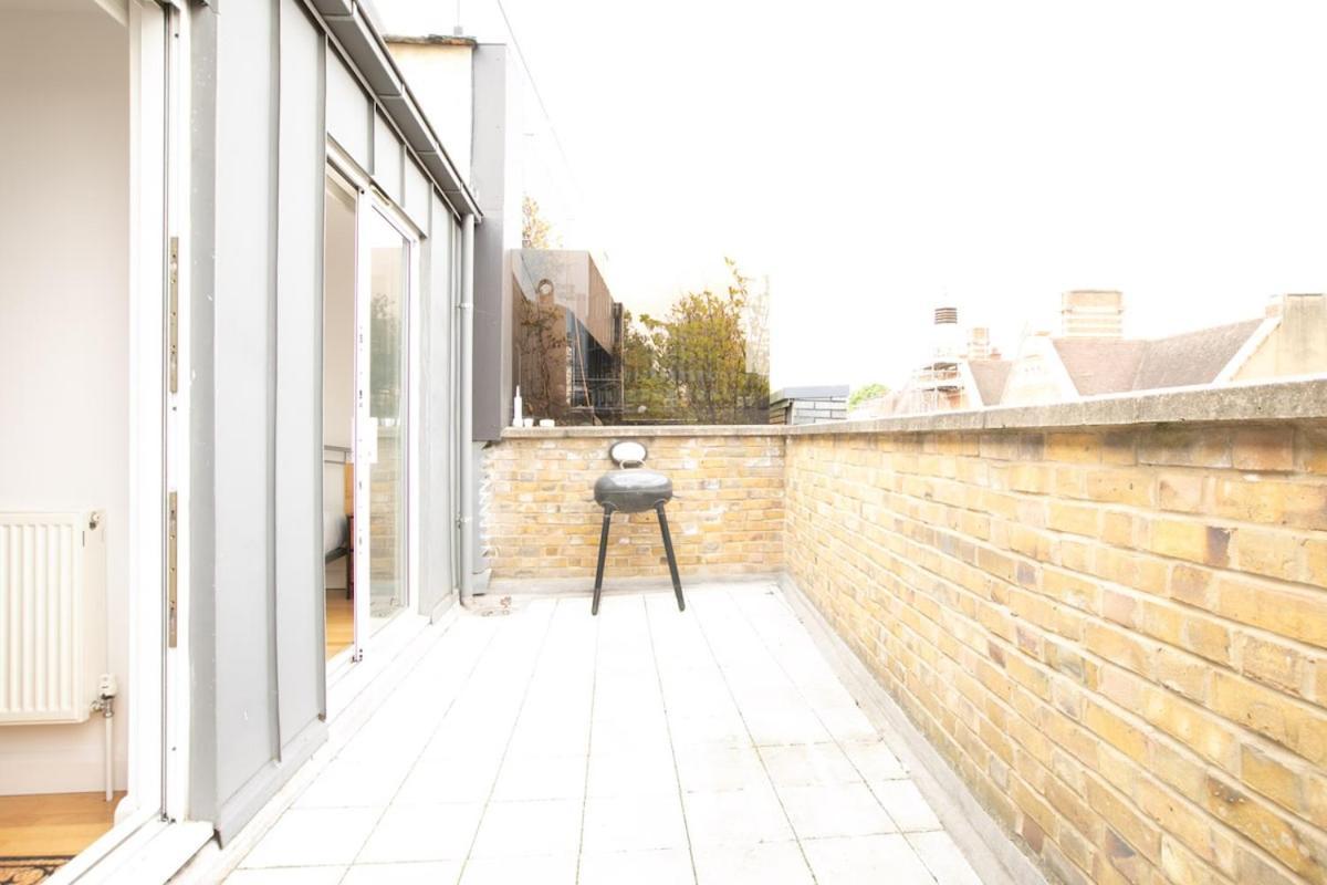 Shoreditch 3 Bedroom Large Lr 2 Balconies London