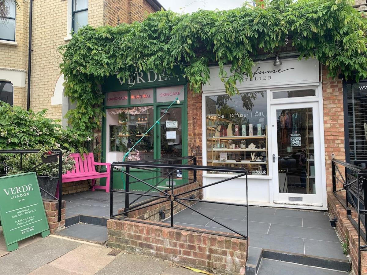 Entire By Northcote Road London