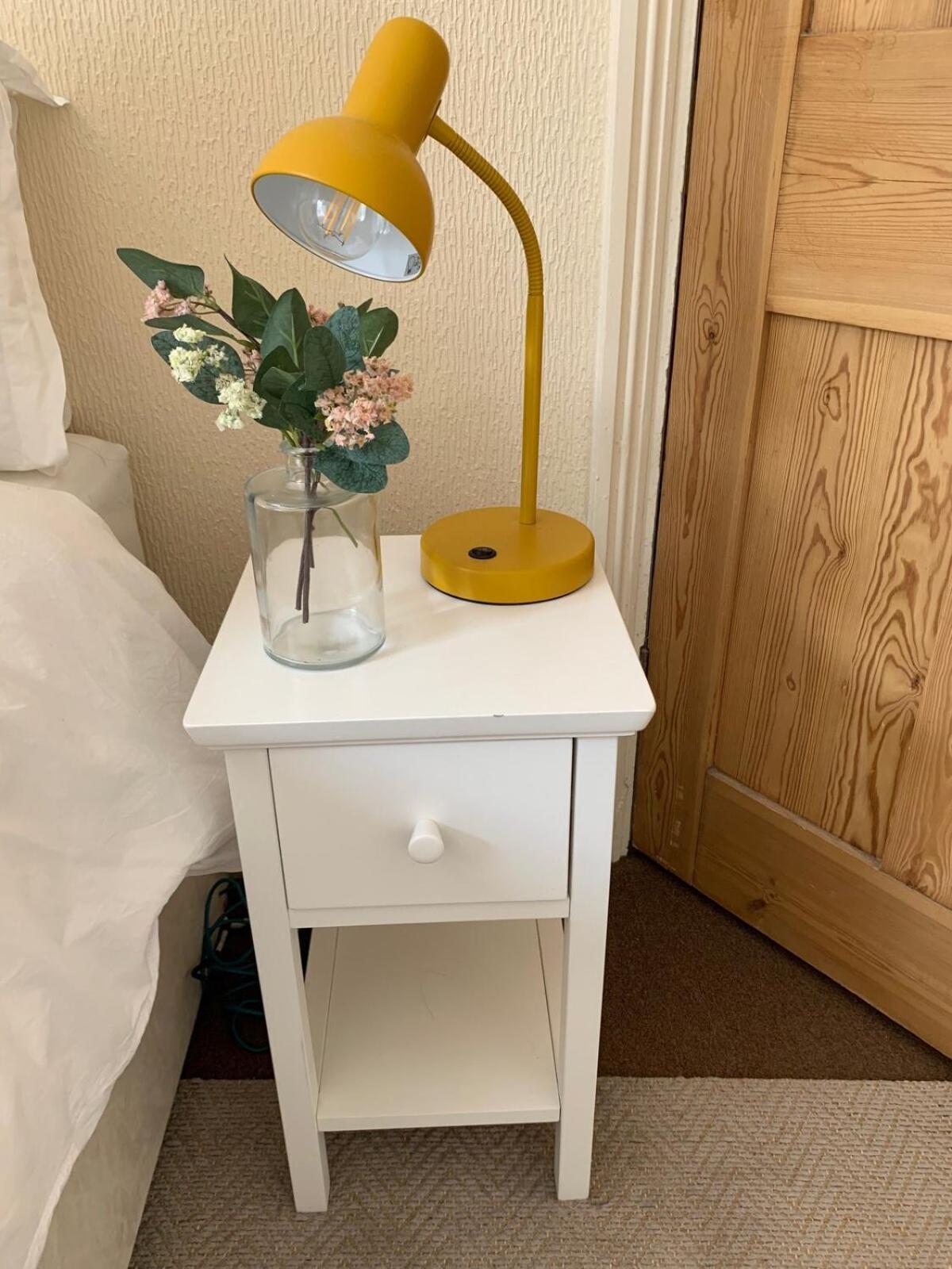 Entire By Northcote Road London