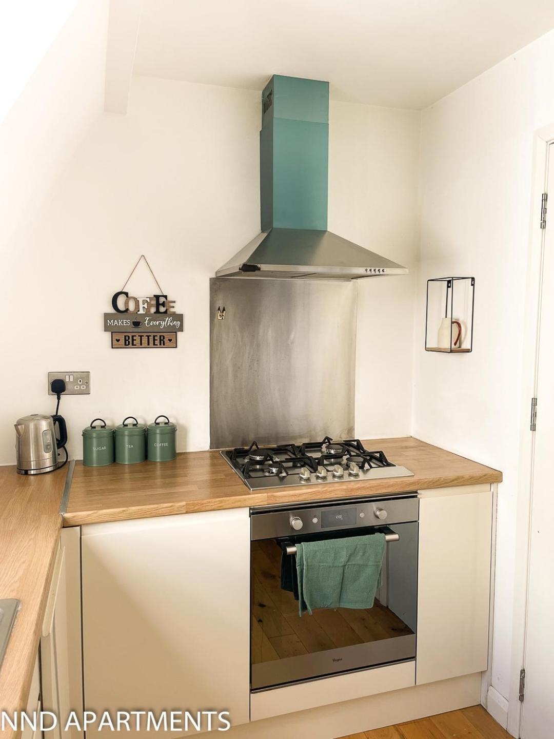 Apartment Cozy Luxury Near Ldn!
