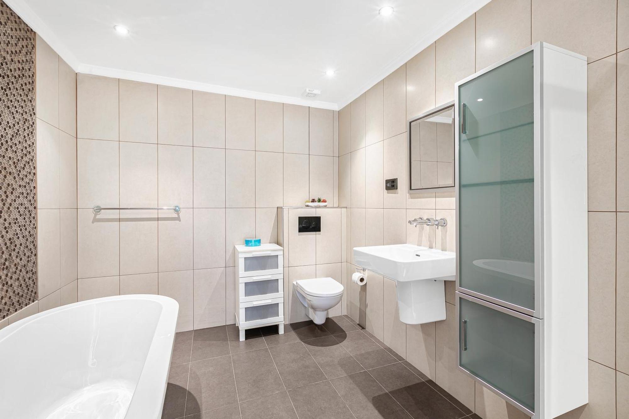 Apartment Shoreditch 3 Bedroom Large Lr 2 Balconies