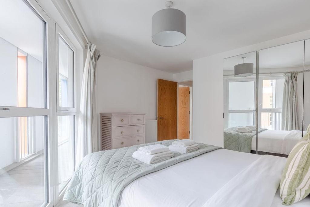 Guestready - Modern In With A Balcony Apartment