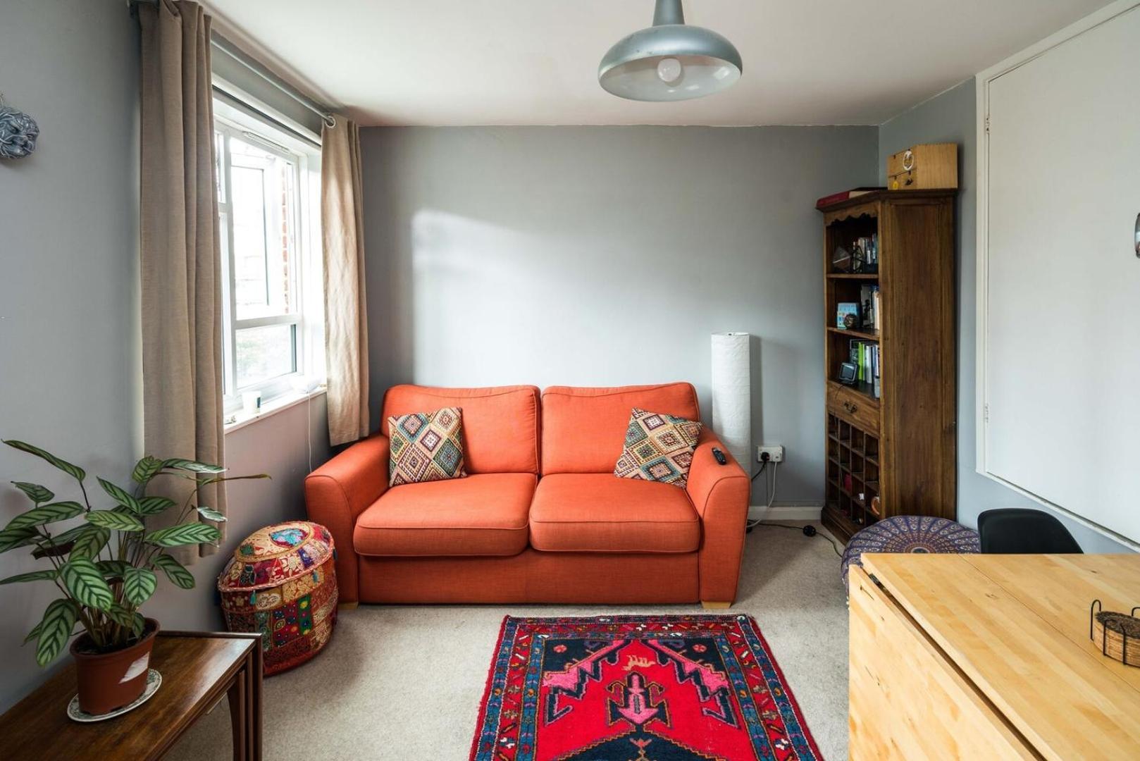 2bd Stylish W/t Grand Piano Londen