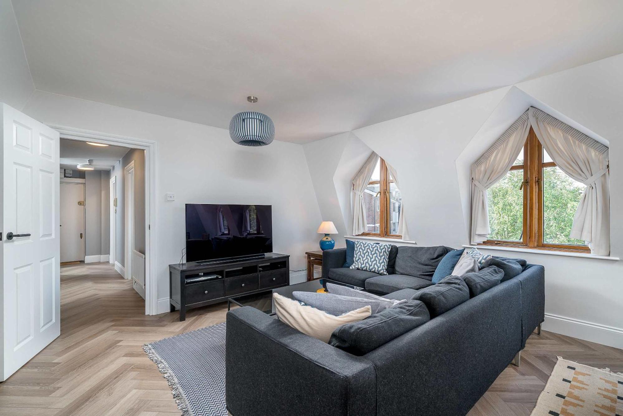 Apartment Joivy Modern And Elegant 2-bedrooms *