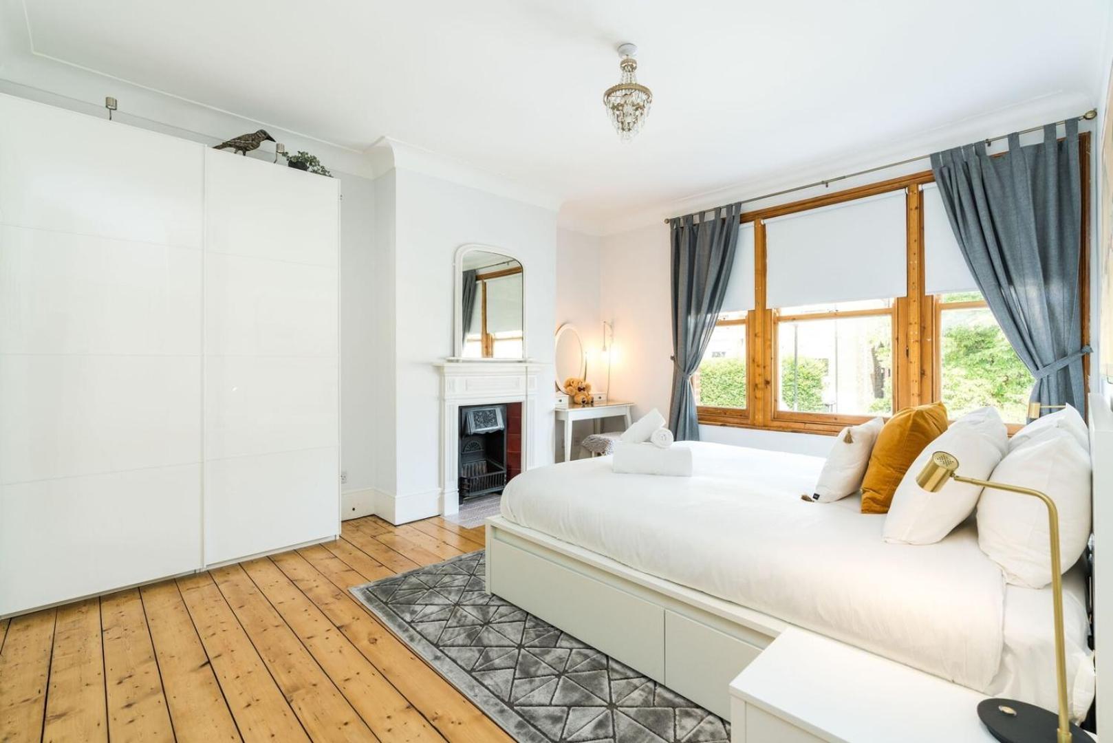 Beautiful 3bd Forest Hill South Vakantiehuis *
