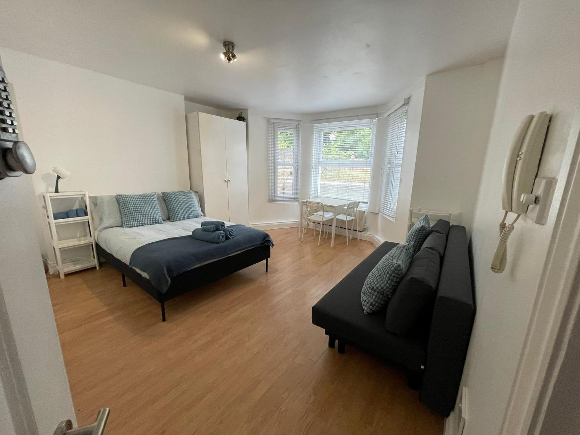 London Studio Stays Londen