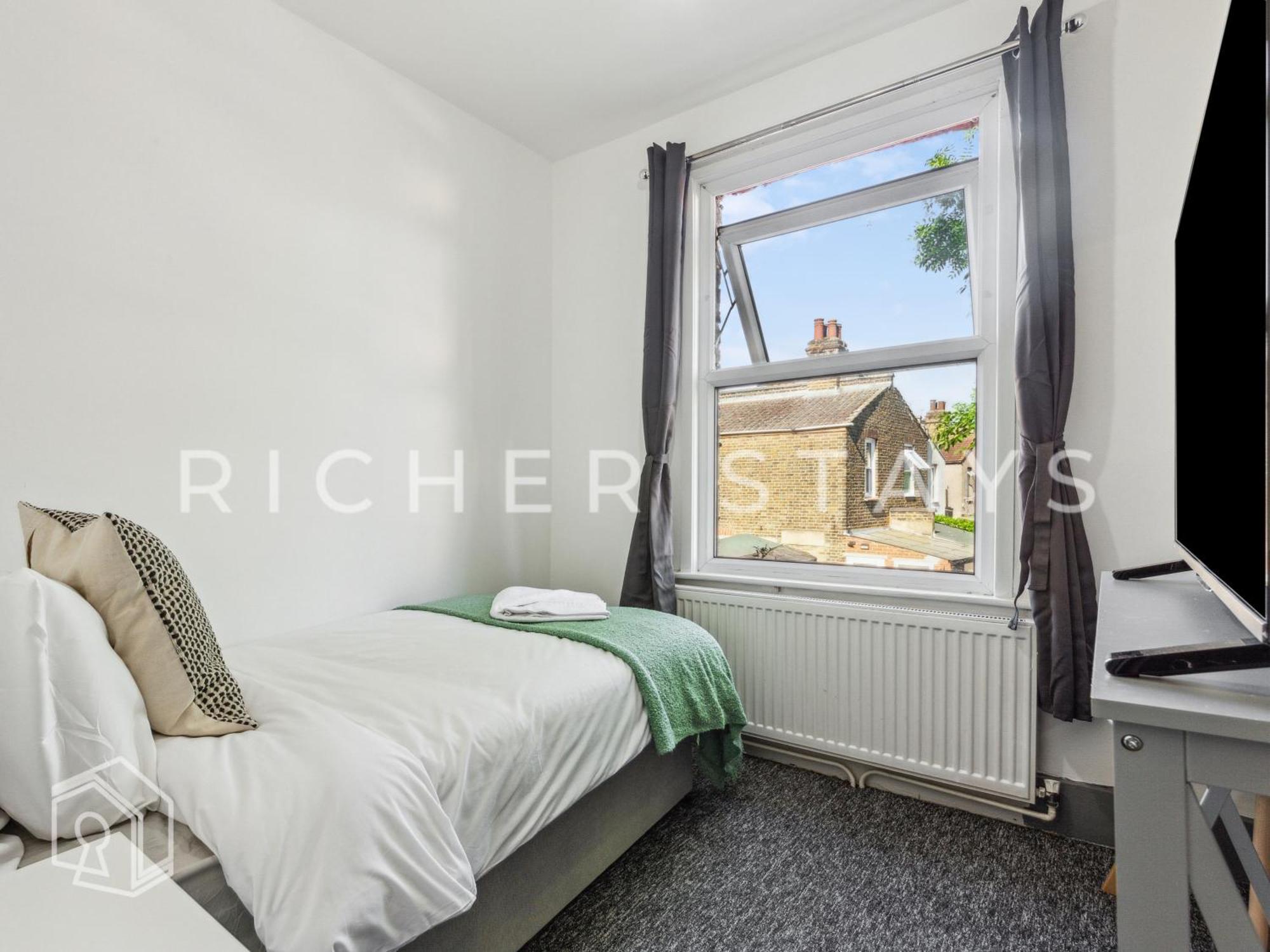 East Ldn Guest And Amenities Guest house *