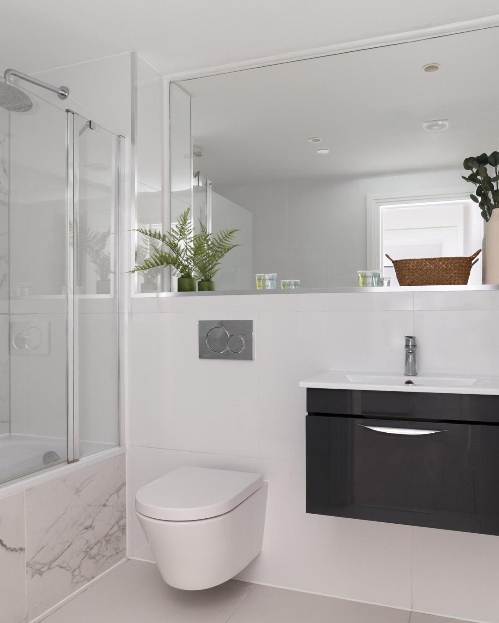 Oxford Circus Apartment *