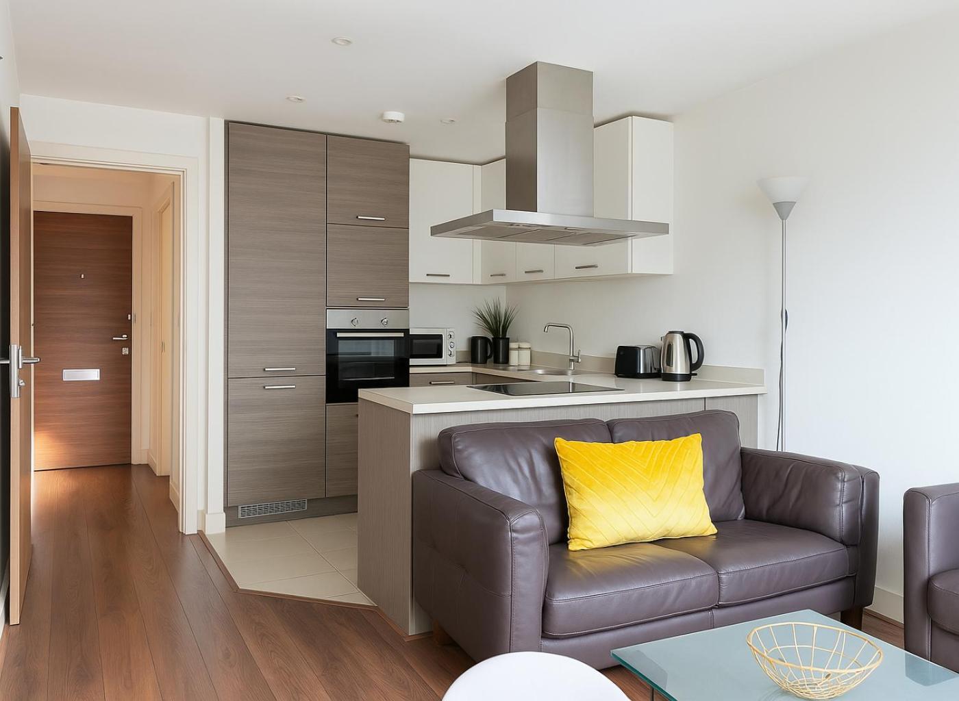 Apartamento 2 Bed Flat With Balcony In Acton Londres