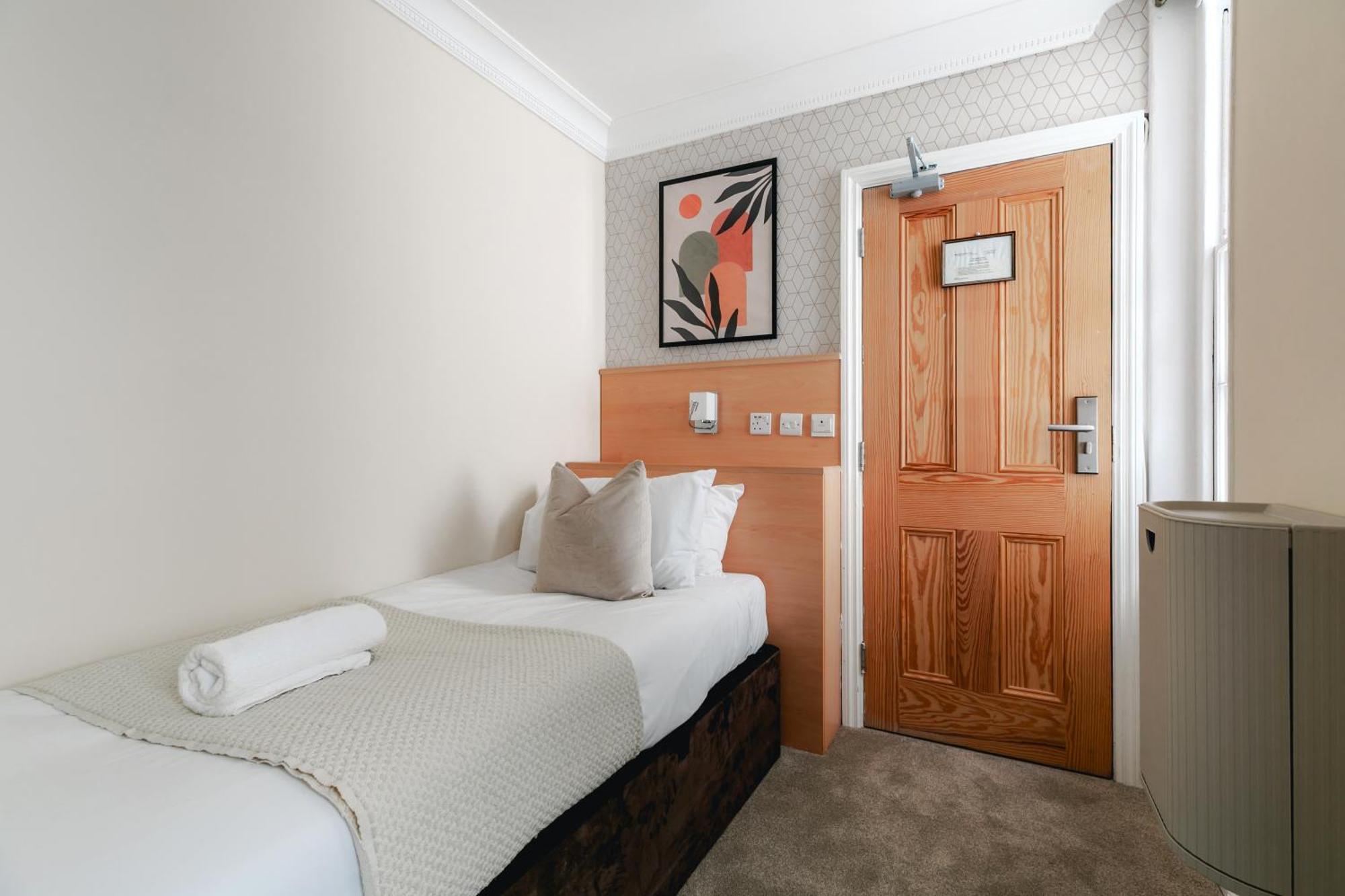Mina House 3*