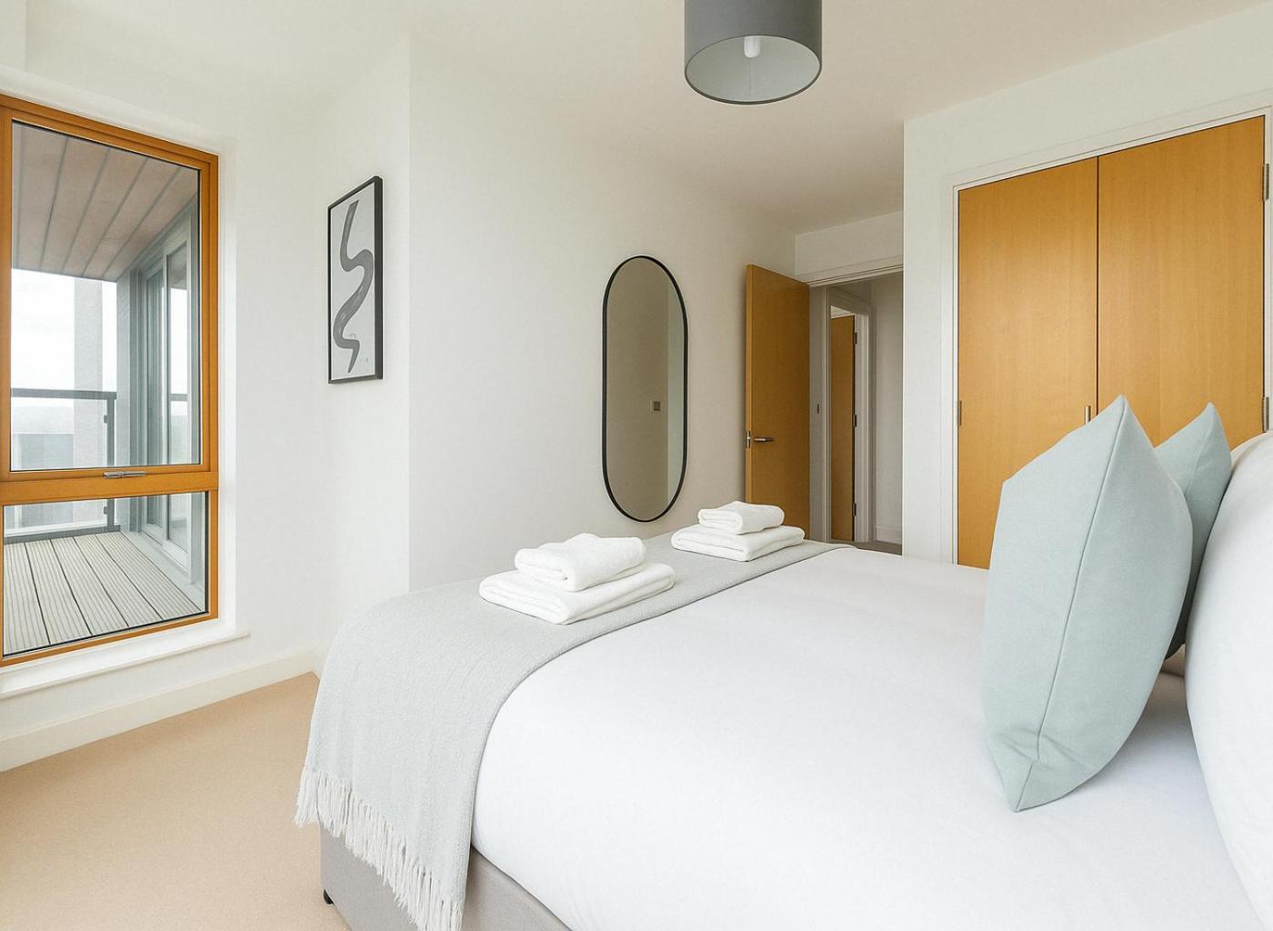 1 Bed Flat In Vibrant Hackney Apartment London