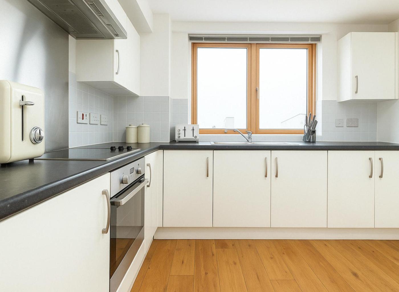 1 Bed Flat In Vibrant Hackney London