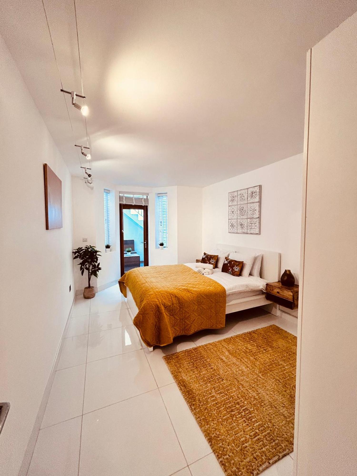 Сasa de vacaciones Lrg Stunning 5bd Crouchend House