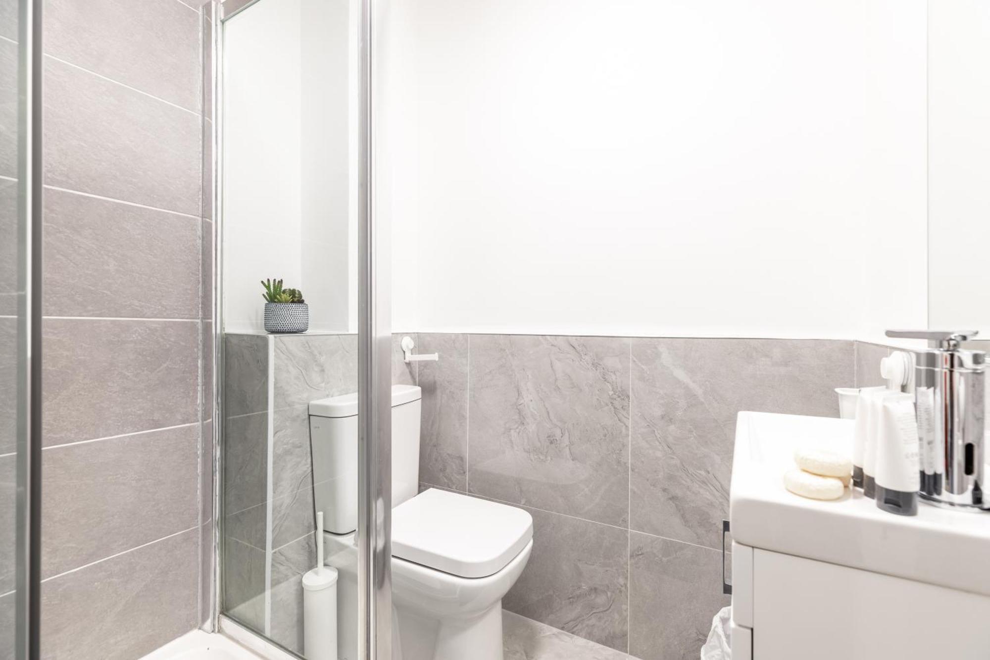 The Chapter - Griffin House 3* London