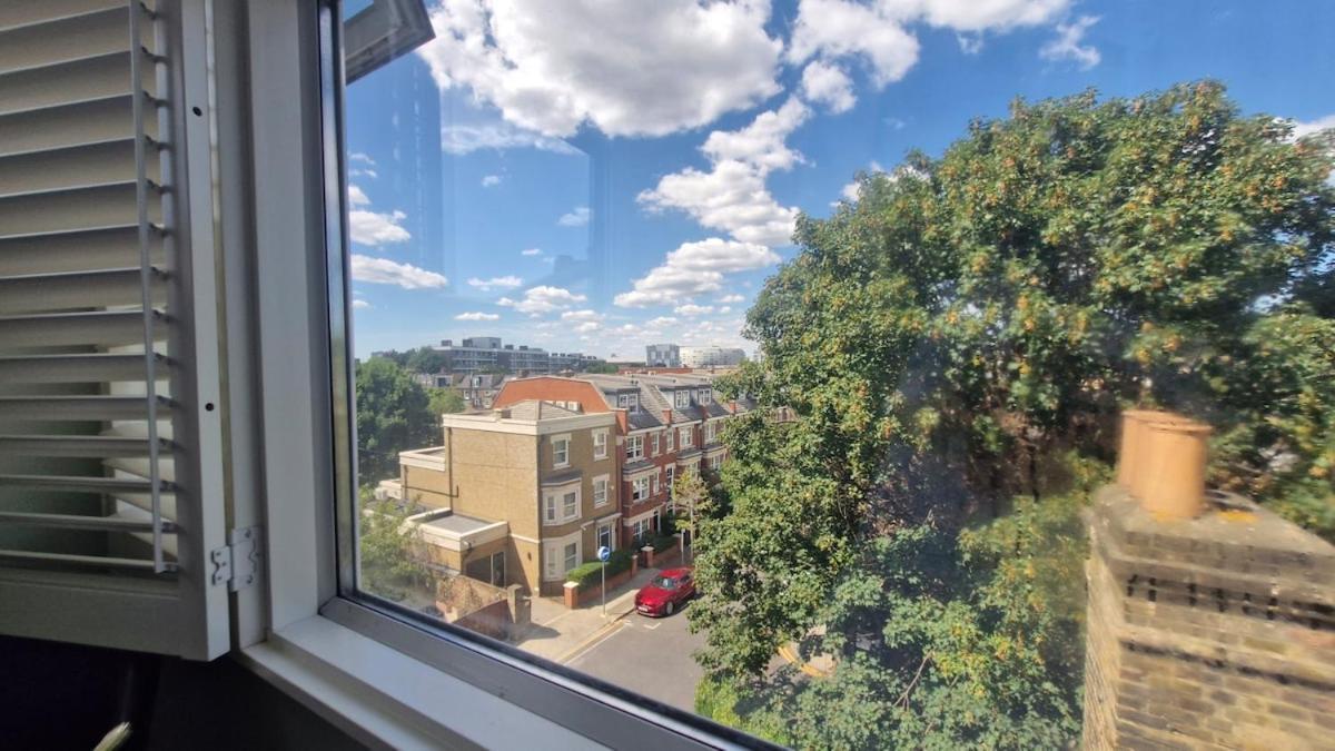 Charming Bright 2-bed Heritage Flat, Battersea Park, Apartment *