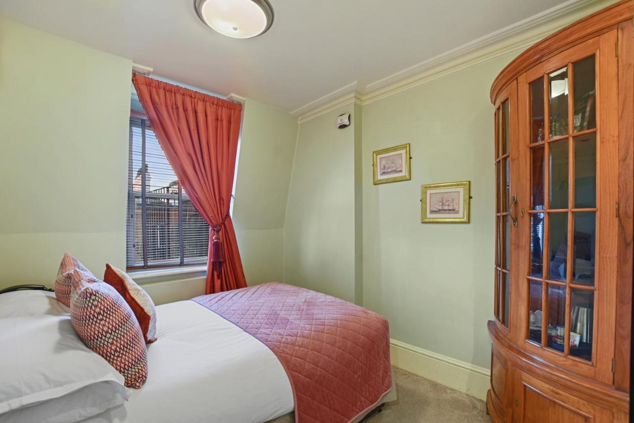 Twenty Nevern Square Hotel London