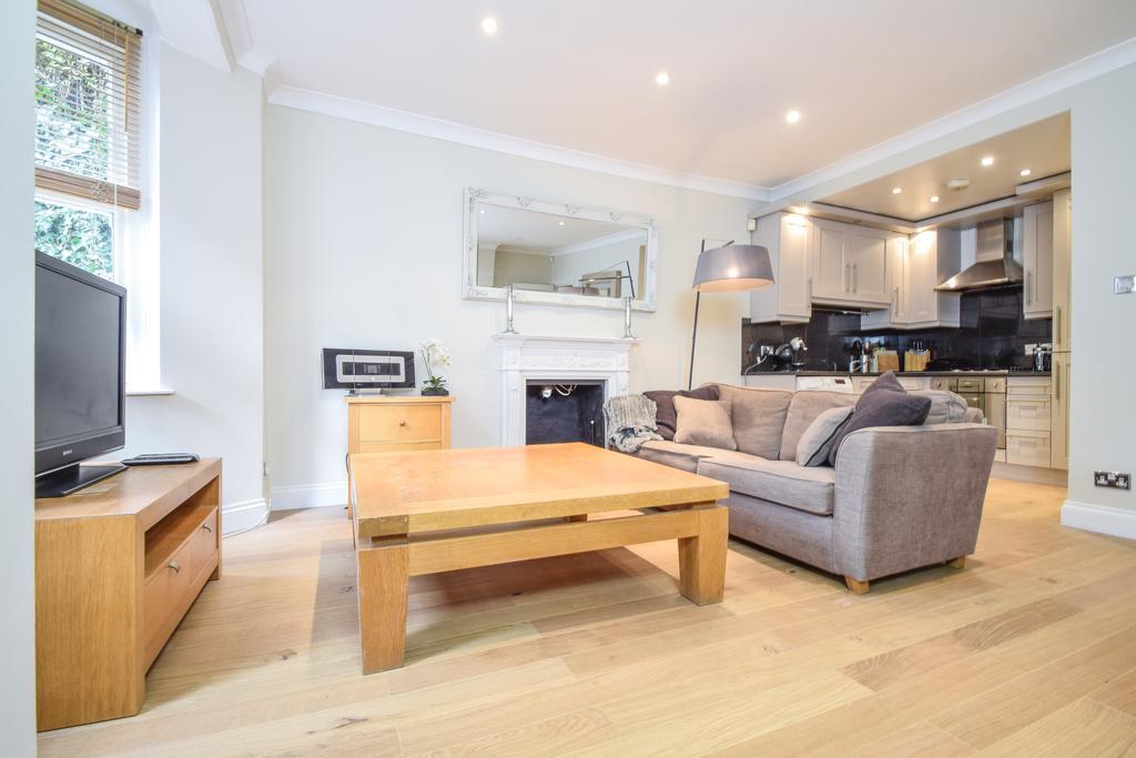 Chelsea Apartment