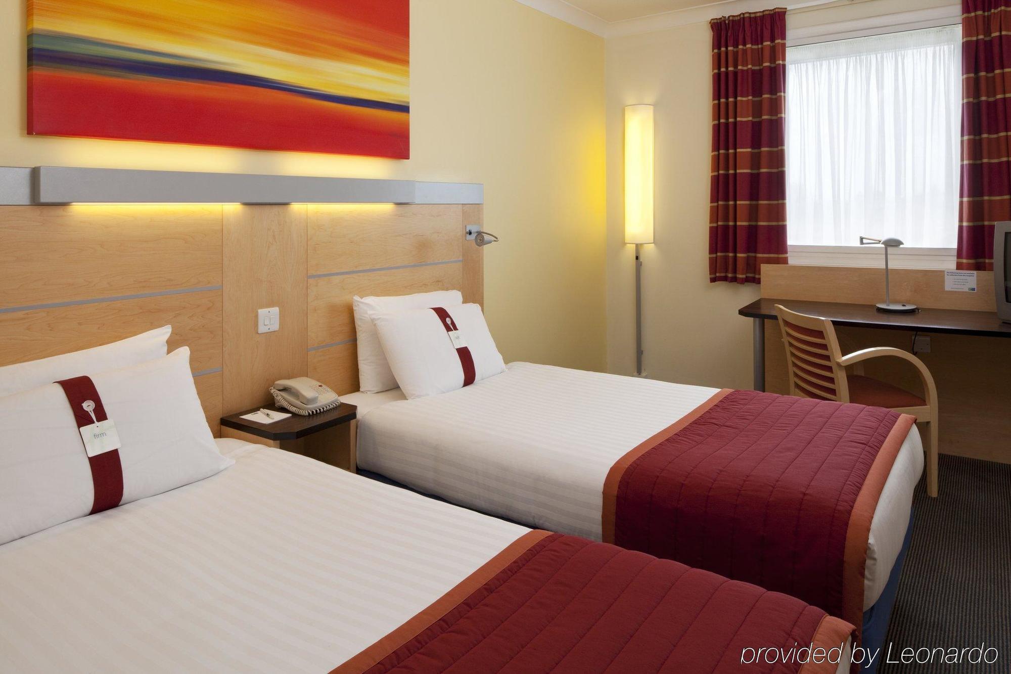 Express Earls Court By Ihg Hotel