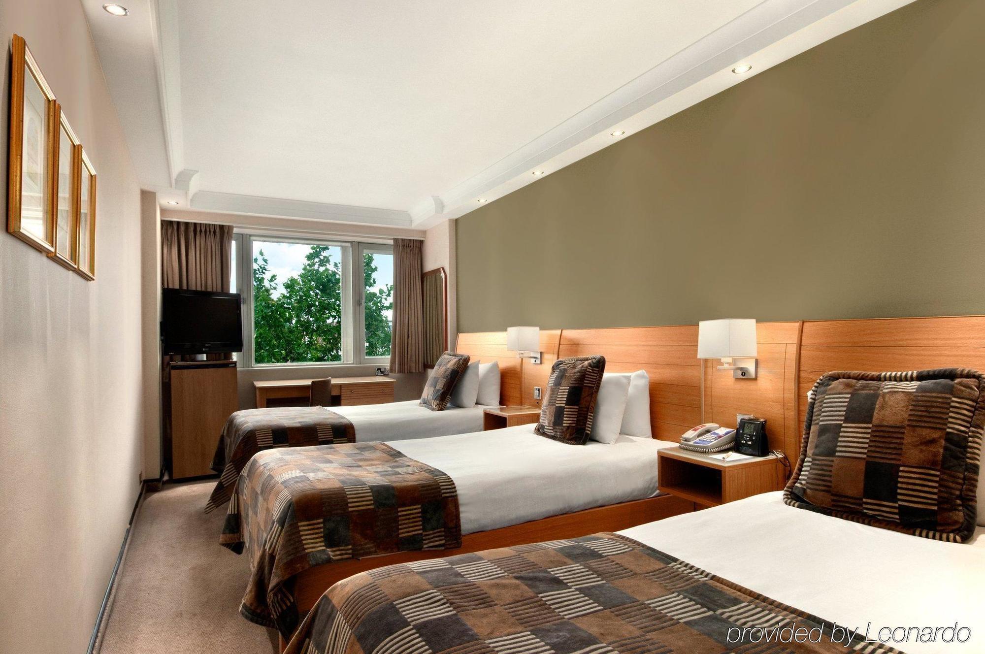 Hilton Metropole Hotel London