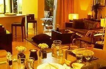 No.5 Maddox Street Aparthotel 4*