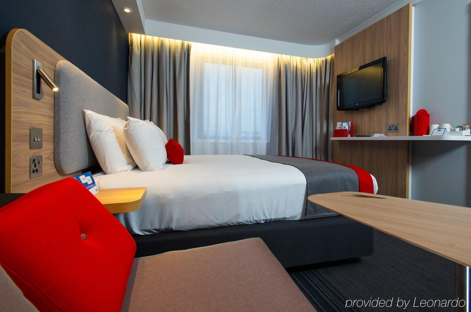 Express Greenwich By Ihg Hotel 3*