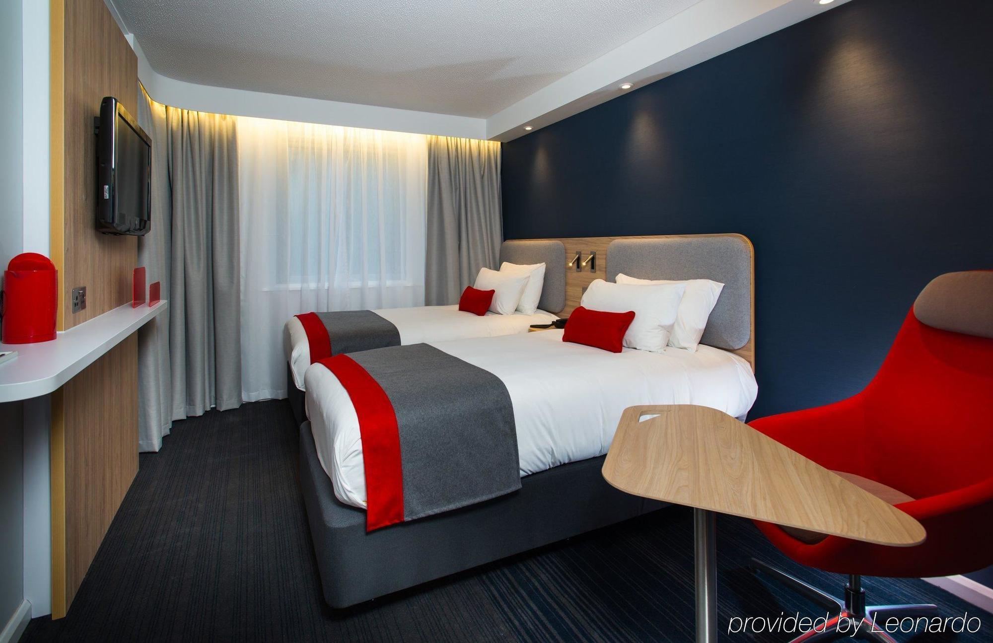 Express Greenwich By Ihg 3*