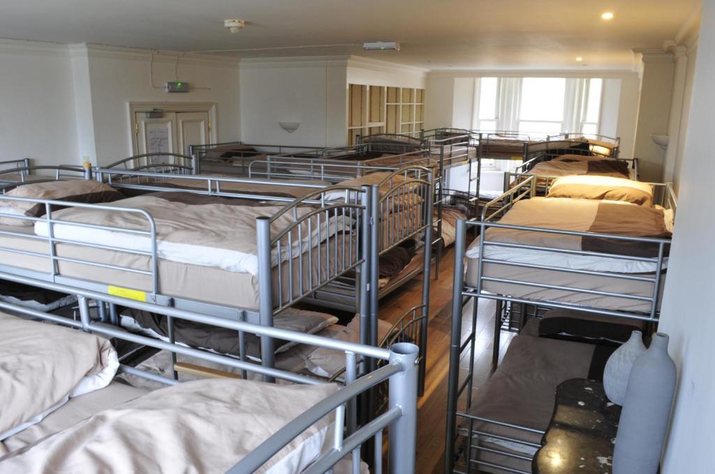 4 Star Piccadilly 2* London