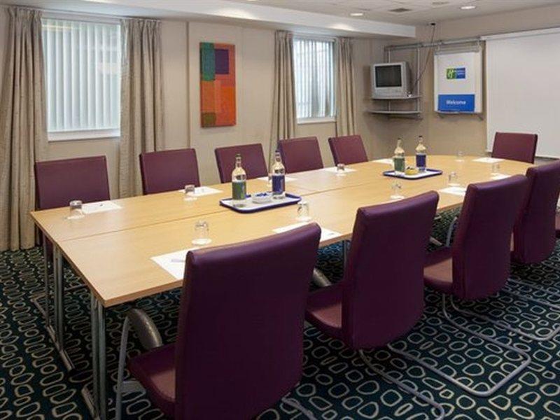 Express Earls Court By Ihg