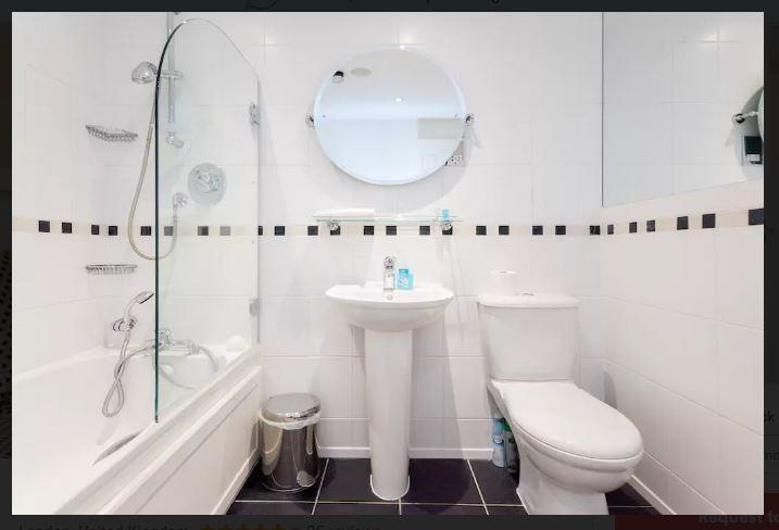 Canary Wharf Apartment