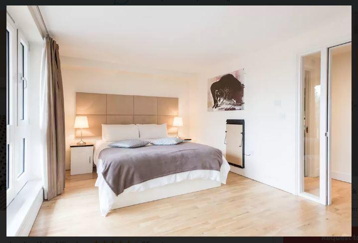 Canary Wharf Apartment
