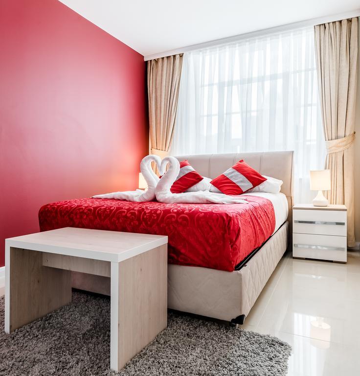Commercial House Apartahotel Londres