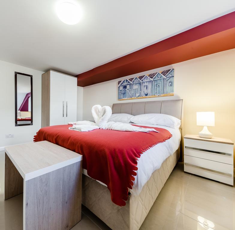Commercial House Apartahotel Londres