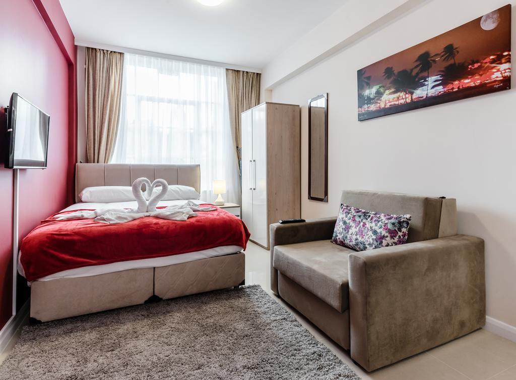 Apartahotel Commercial House 4*