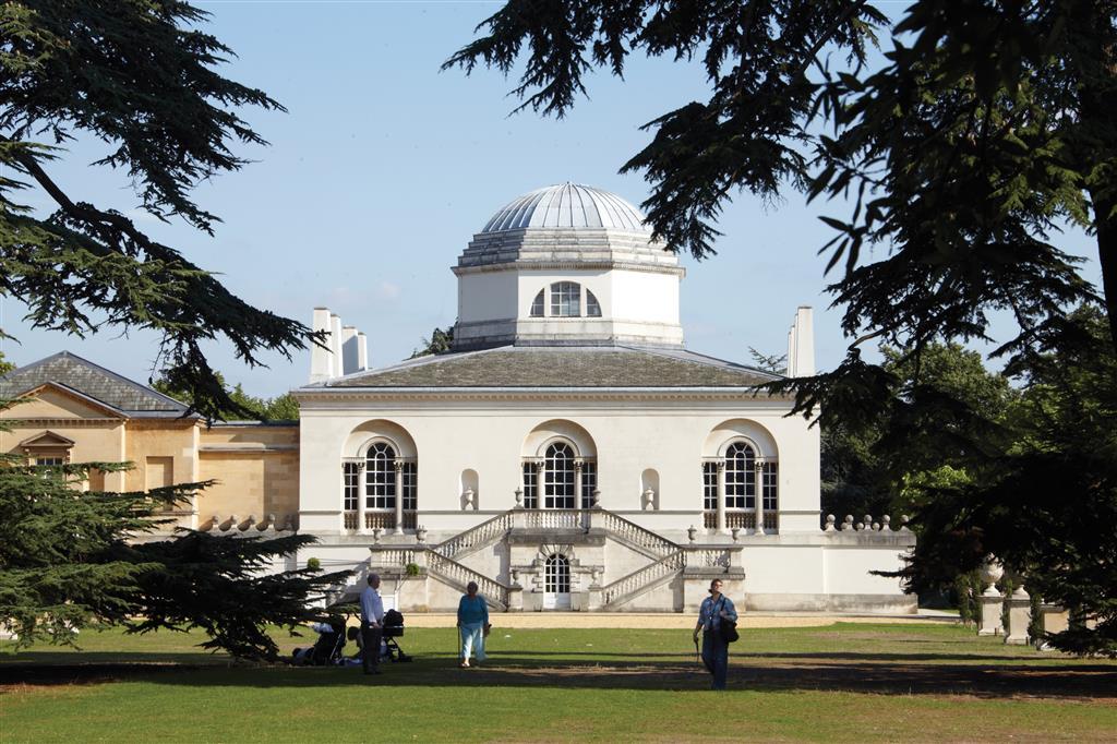 Western Chiswick Palace &