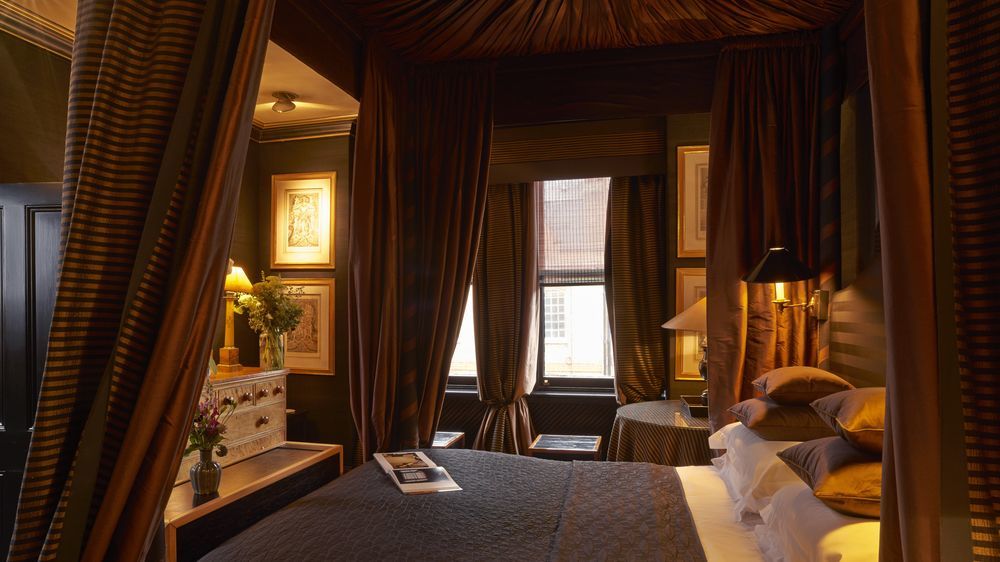 Blakes Hotel