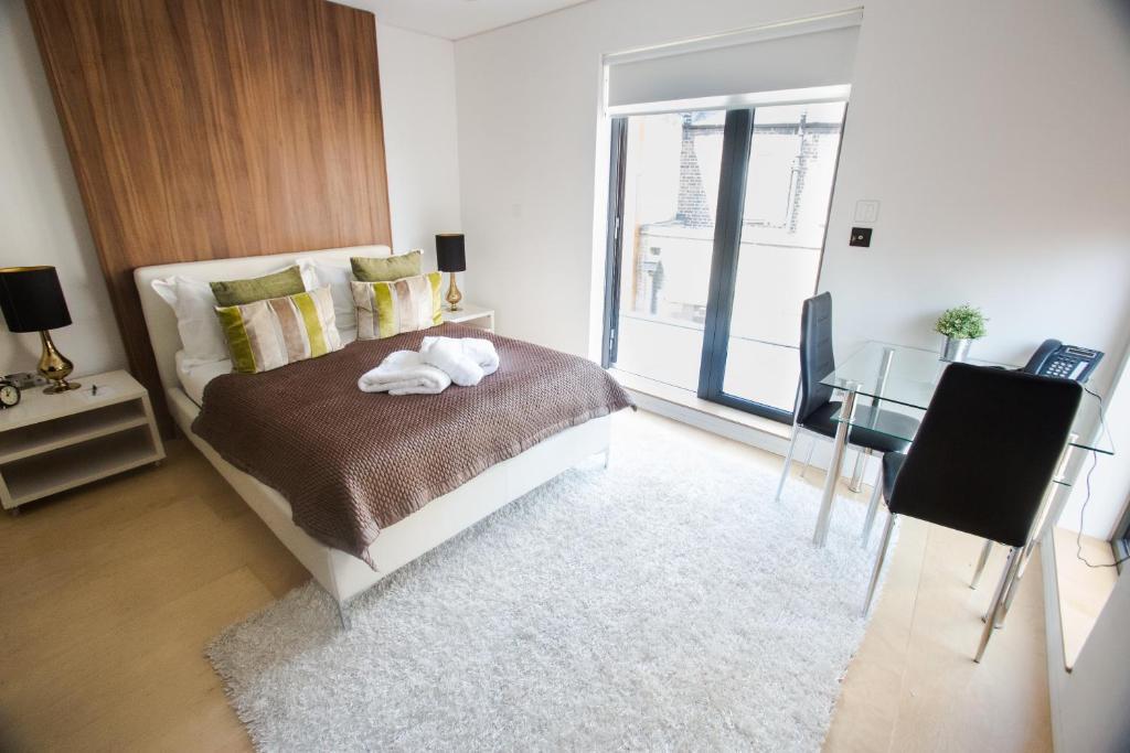 Room Home Stay Aparthotel 4*