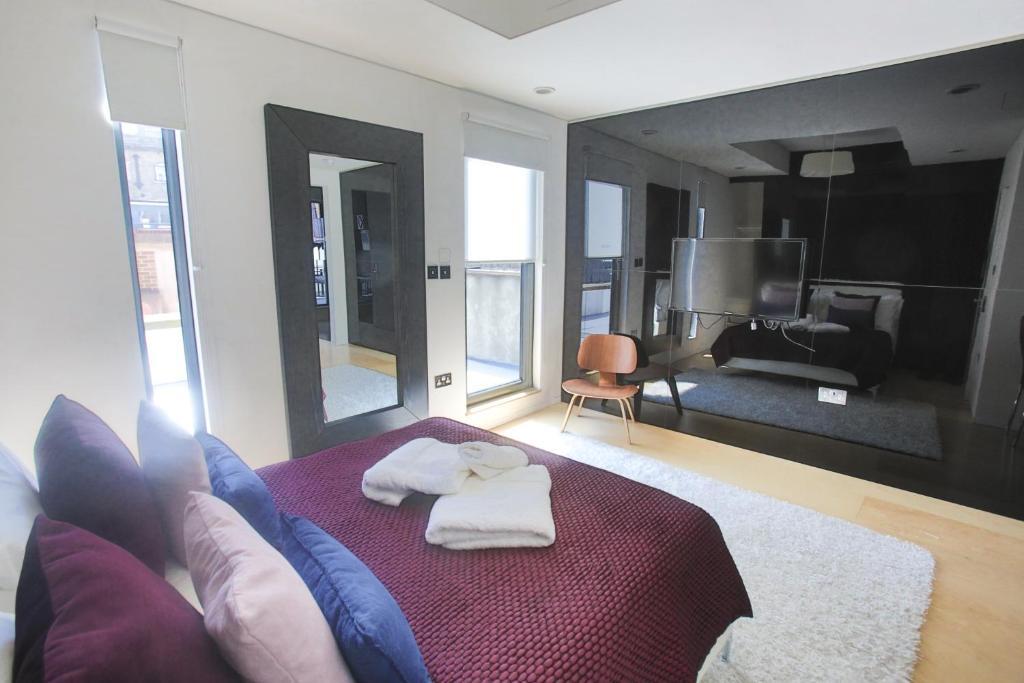 Aparthotel Room Home Stay 4*