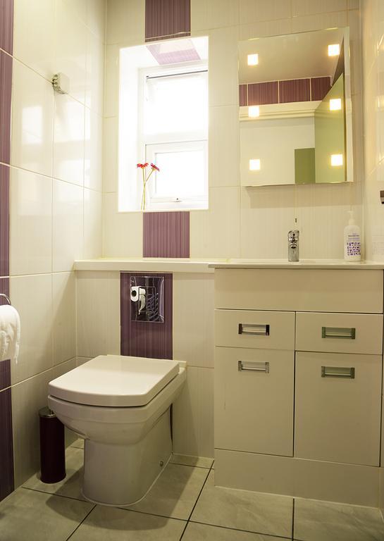 Devon House Guest house 3*