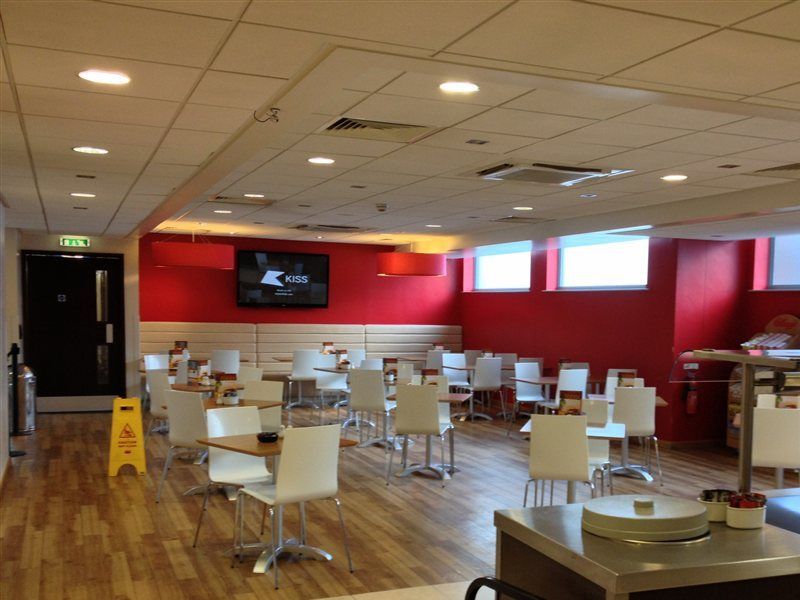 Travelodge Waterloo Hotel