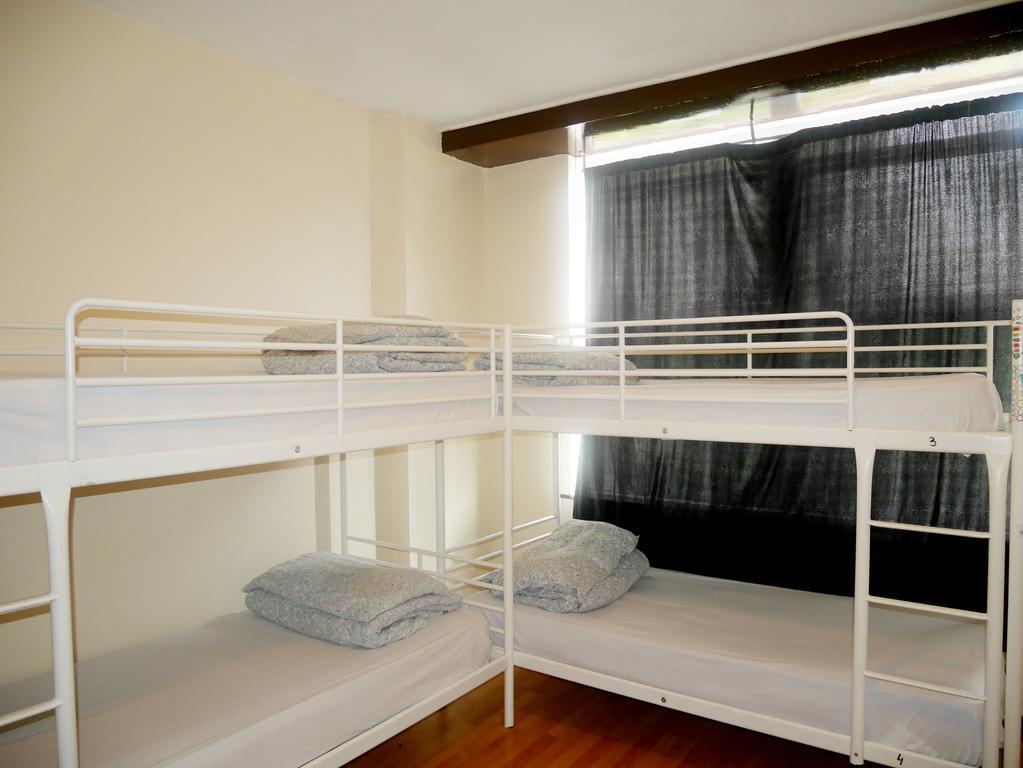 Kensal Backpackers 2 Hostal *