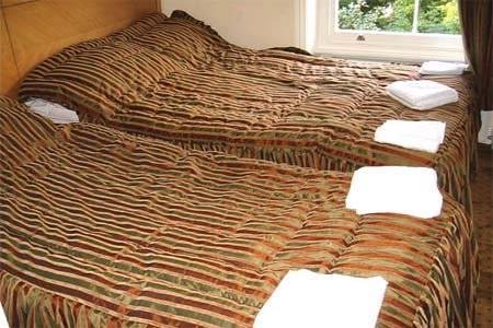 Kensington Guest house 3*