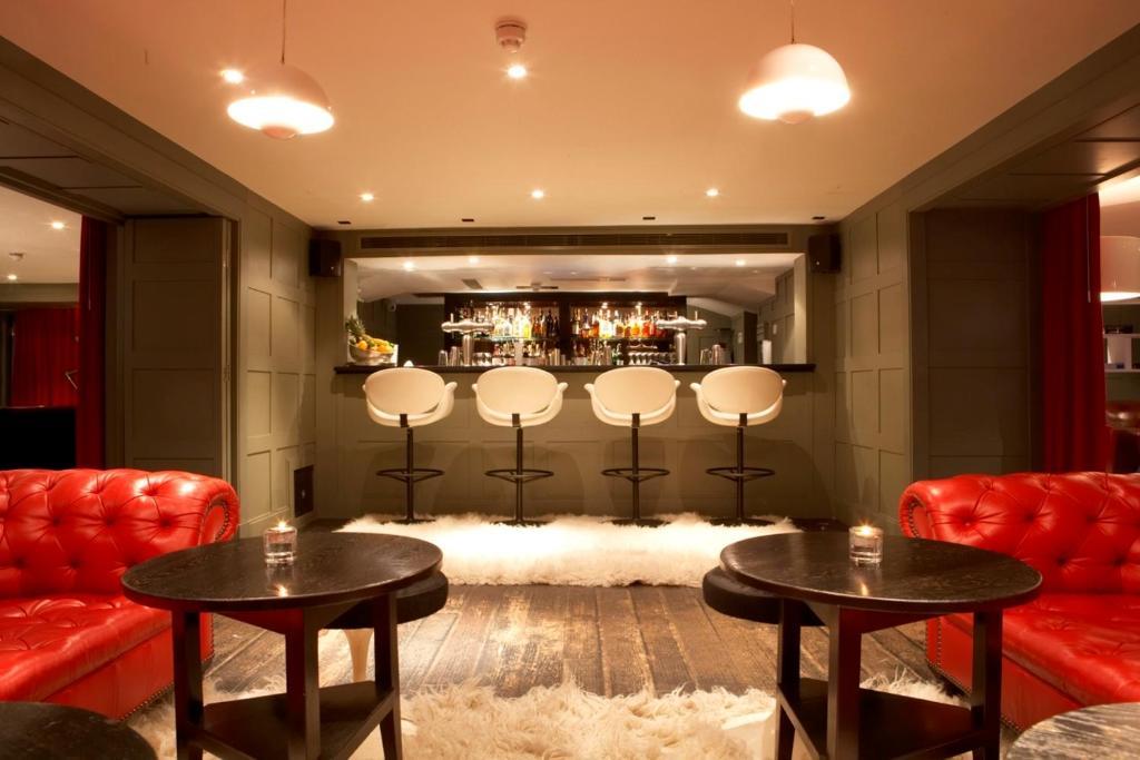 High Road House 3*