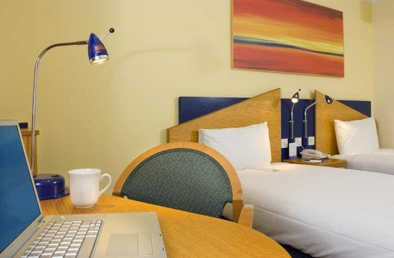 Express Greenwich By Ihg Hotel 3*